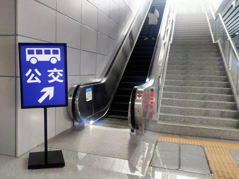 张家港站停车免费地点,张家港站停车攻略