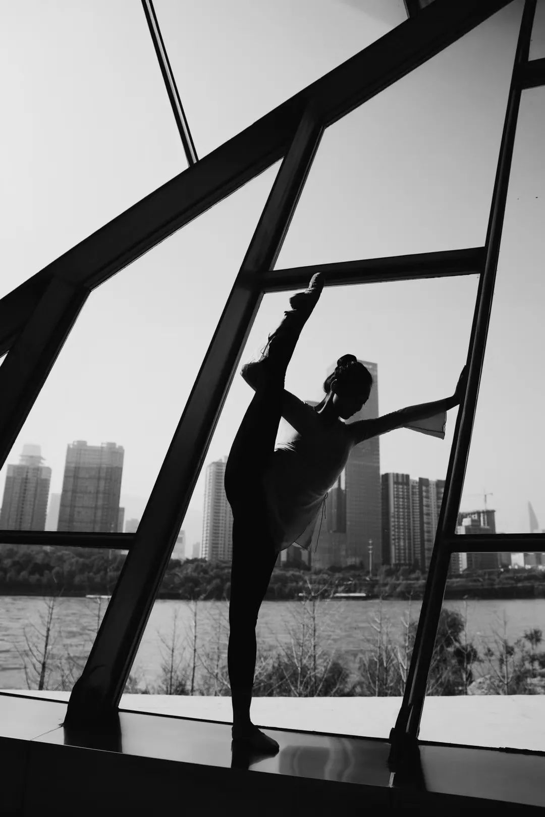 适合艺体生走的东北大学,当艺考生遇上少数民族