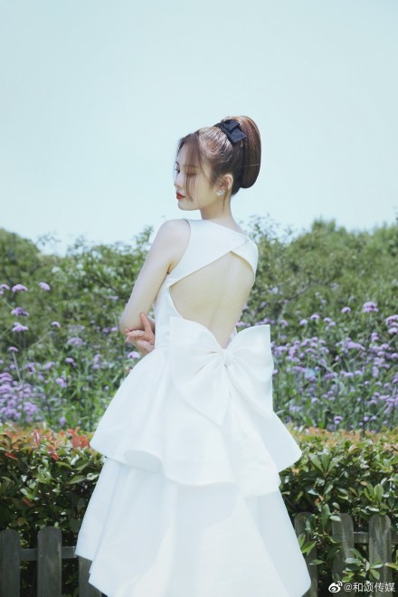 热巴杨幂刘亦菲同台,杨幂热巴刘亦菲高圆圆