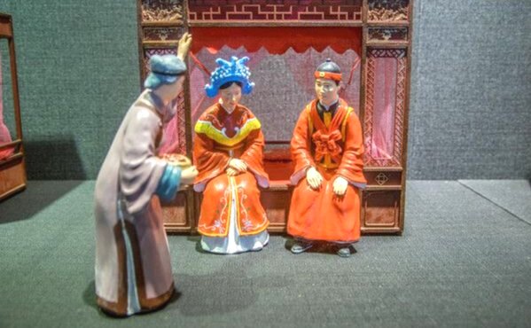 坐富贵、交杯酒,现代很多迎亲礼仪,竟能在宋明清婚礼中见到