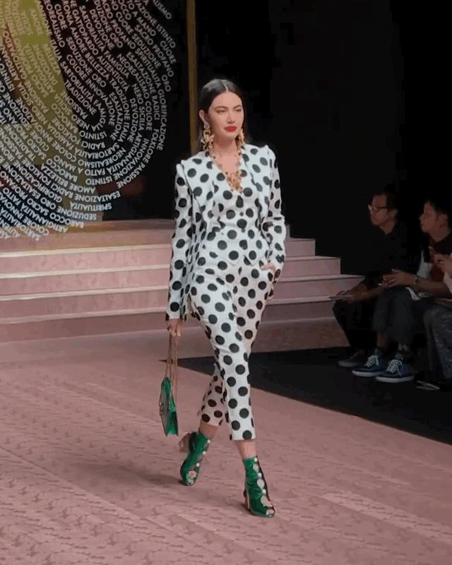 泰国之花Mai：惊艳世界的顶级颜霸长这样