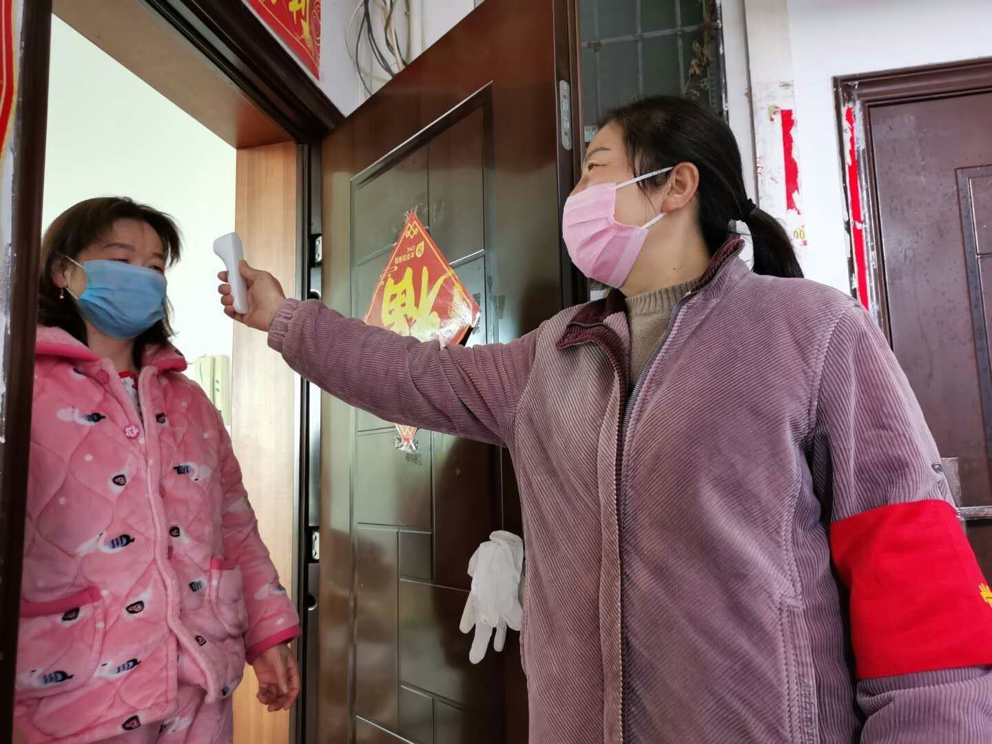 黄州区桐梓岗社区战疫逆行“群英谱”