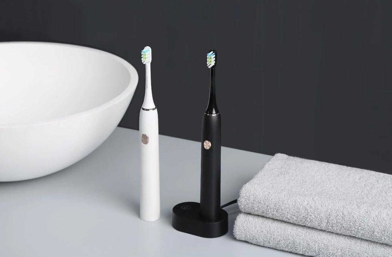 3步选把好牙刷还家人健康口腔,选一款好牙刷才能使牙齿更健康