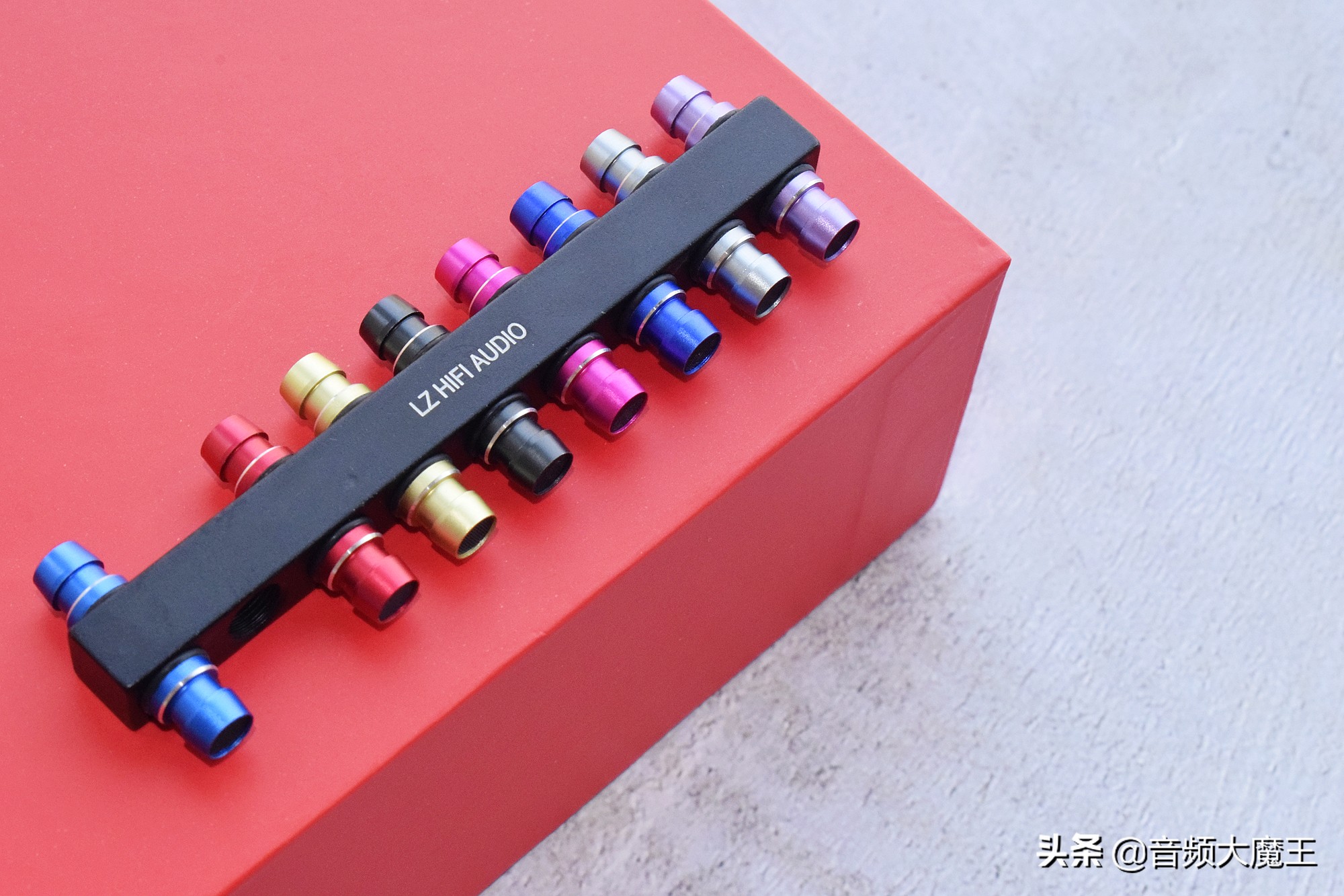 老忠耳机怎么样,老忠蓝牙耳机评测