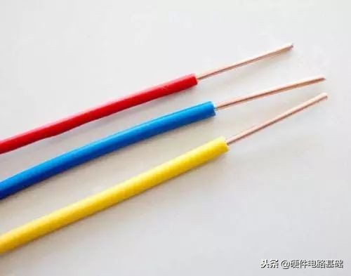 火线零线地线用英文怎么表示,插座安装火线零线地线怎么识别