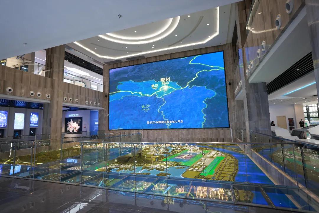 一天成交1万亿元,一天成交65亿