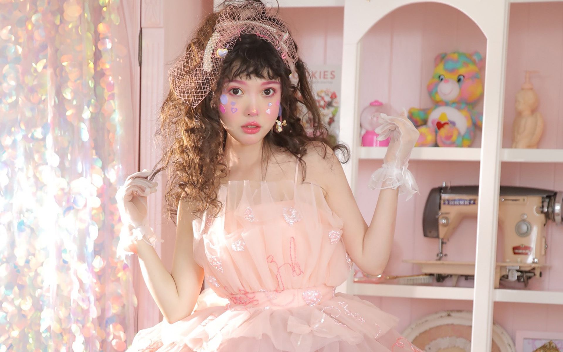 天蝎座是真的不配谈恋爱吗,天蝎座不怕另一半来得晚