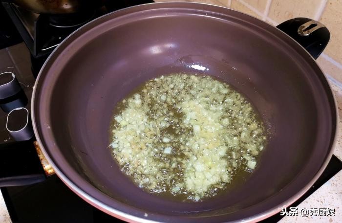 牛肉香菇酱不放生姜怎么做好吃,牛肉香菇酱怎么做好吃又简单