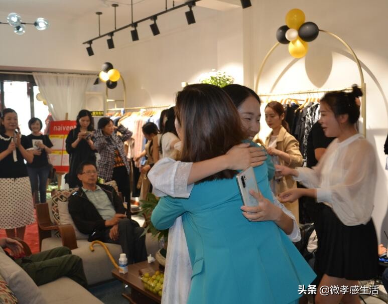 纳薇官方旗舰店直播,纳薇旗舰店直播间