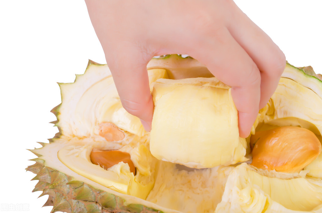 榴莲裂开口里面的肉是脆的,榴莲打开后肉是脆的可以吃吗