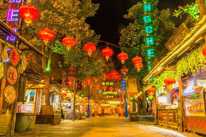 古代没有电灯怎么亮的,古代没有电灯不能用荧光来照明吗