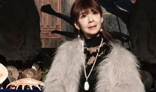 45岁女教师的心酸辞职信,最牛的辞职信女教师