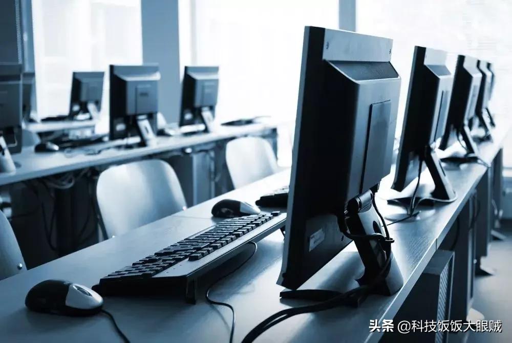 2022网吧电脑配置,为啥网吧的配置不高却不卡