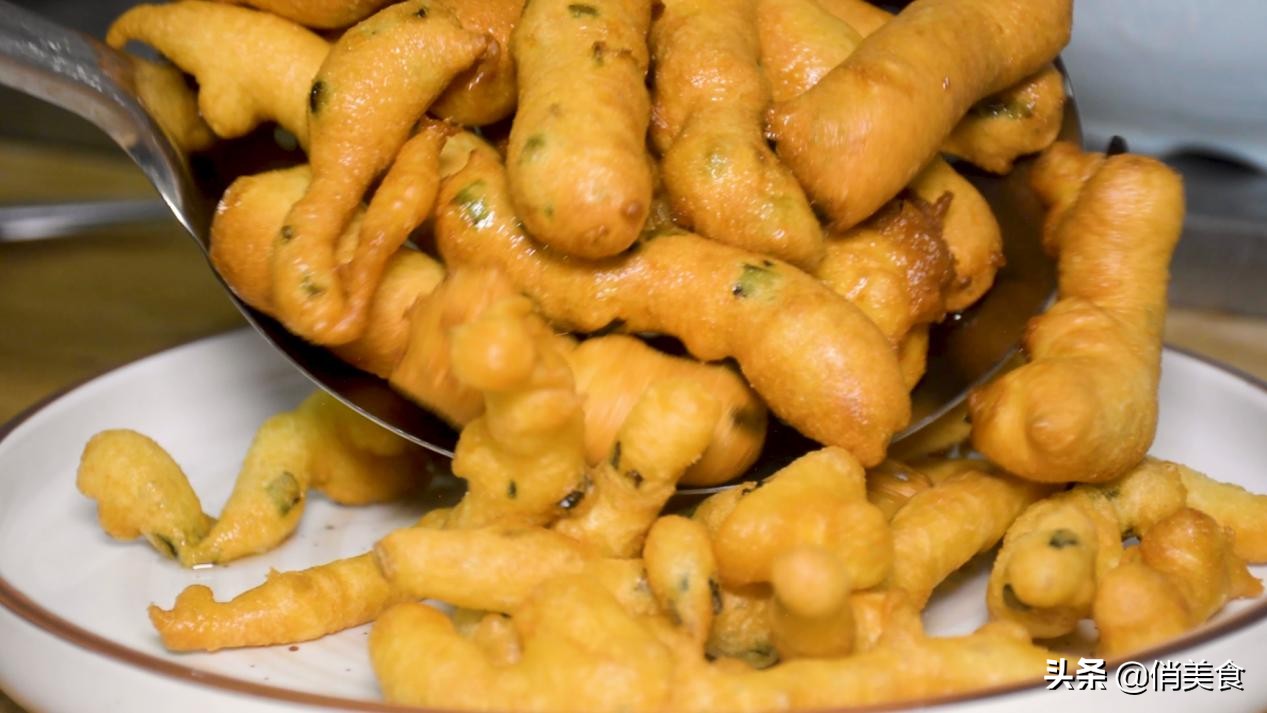 一招教会你香酥小油条的制作方法,小油条香酥蓬松不要酵母粉怎么做