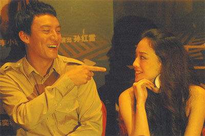 性感女神舒淇情史混乱，因拍大尺度片遭男方家长嫌弃终遇老实人