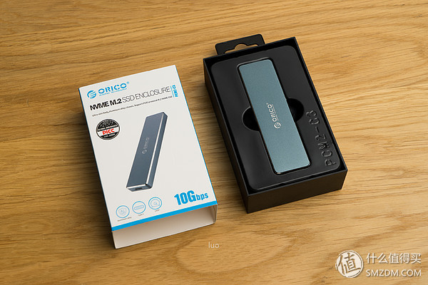 奥睿科M.2NVMe固态硬盘盒,移动固态硬盘盒评测奥睿科