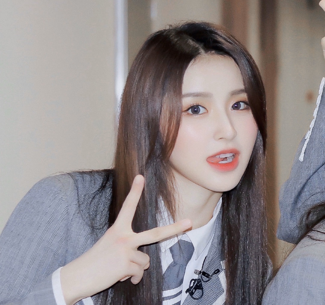 又甜又酷的女团妆了解一下，内含大眼化妆术教程，超级上镜