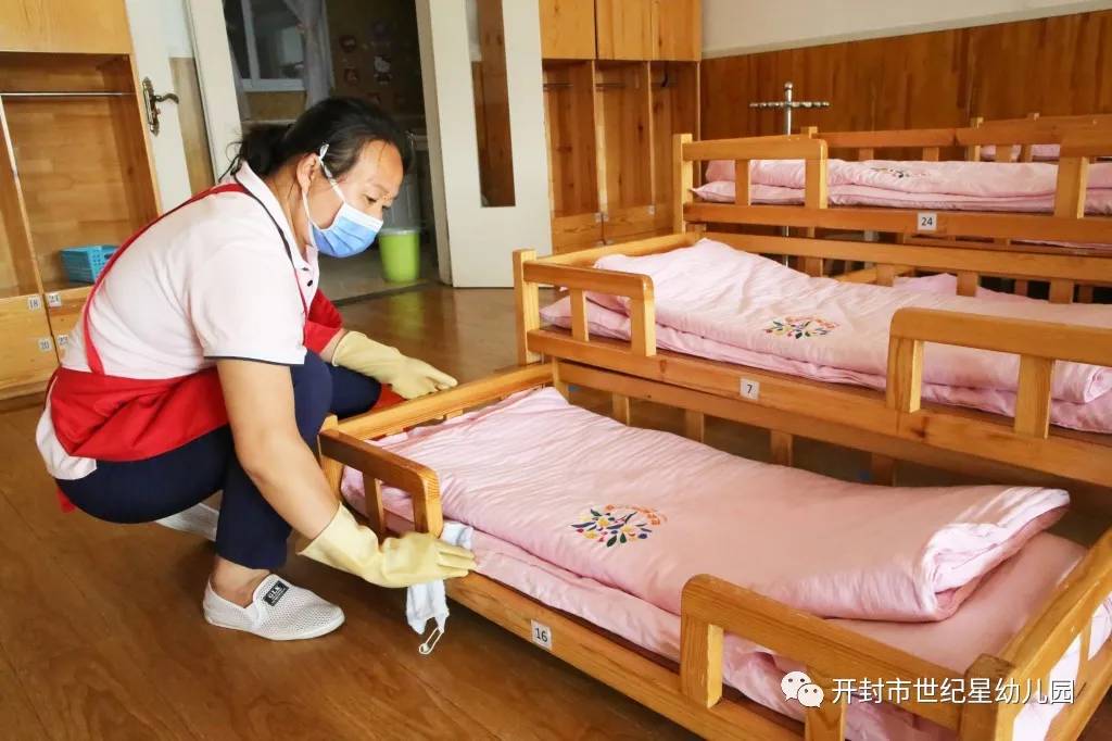 幼儿园开学欢迎宝贝回家门口,幼儿园开学欢迎宝贝回来