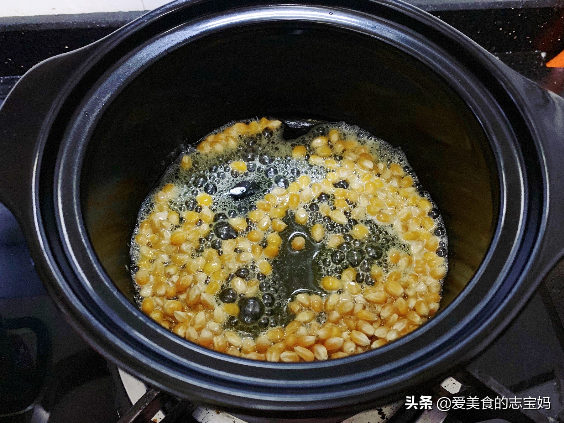 100克玉米粒怎么做爆米花,100克干玉米粒能做出多少爆米花