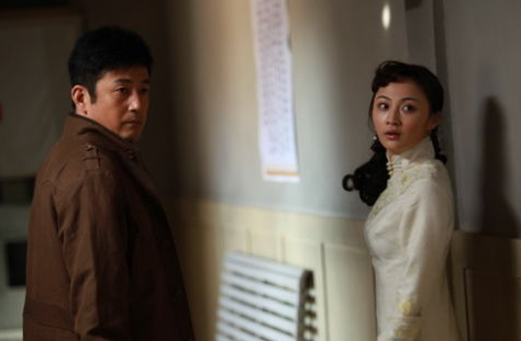 背叛、潜伏、离间,敌中有我;攻心、奇谋、谍战,斗智斗勇!