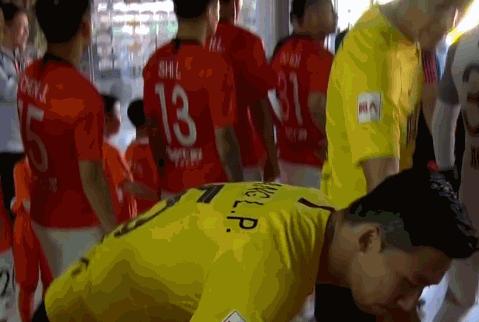 张琳芃花臂,张琳芃球童