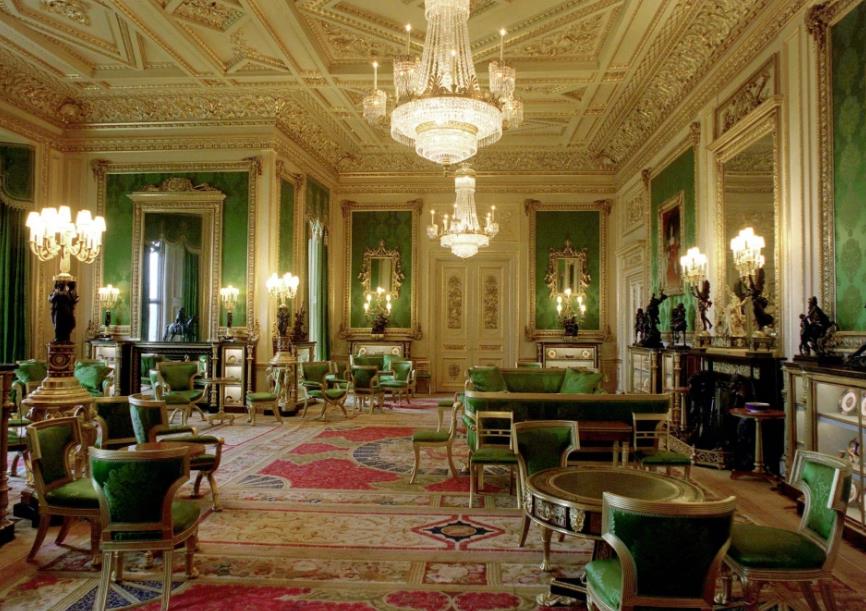 当王室成员打开大门在家里拍照时，我们才终可以一睹他们的豪宅