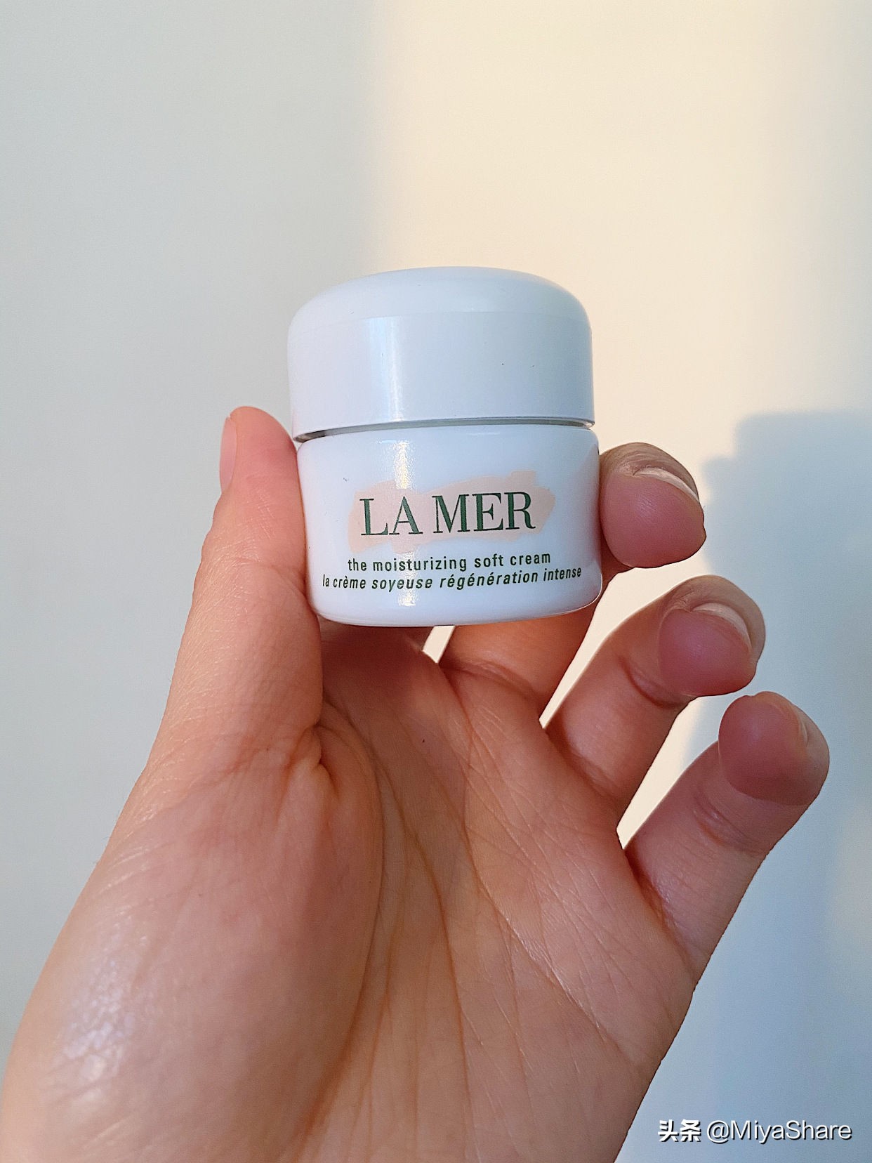 面霜推荐秋冬干皮雅诗兰黛,雅诗兰黛智妍面霜哪一款最好用