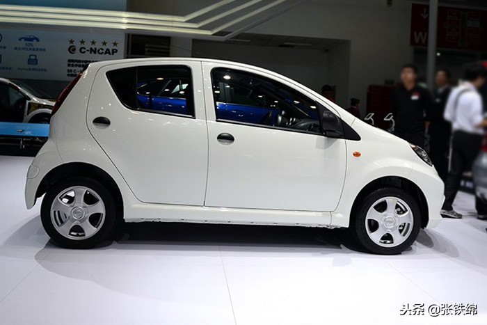 比亚迪f0被大货车压,比亚迪f0到底值不值得买