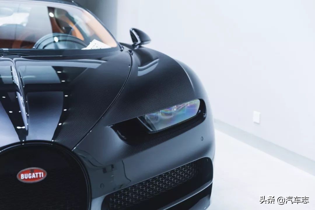 价值一亿的法拉利拉法,价值1亿元钱的白色法拉利拉法