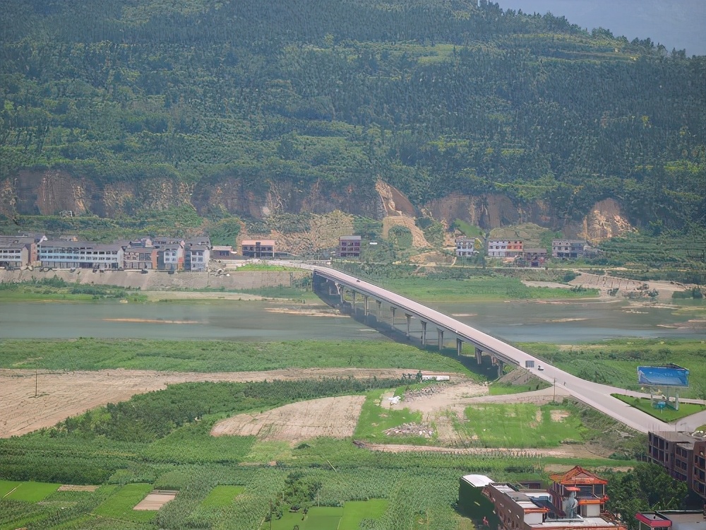 运转昭化站,探秘821厂铁路专线