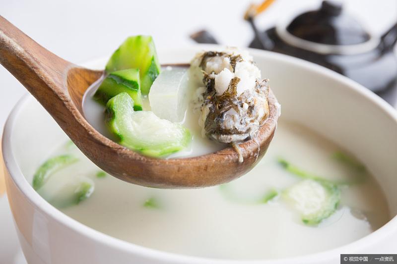 骨科手术后病人吃的排骨汤,骨科药膳方怎么做