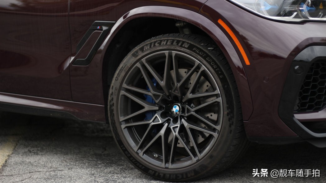 新款宝马x6黑武士试驾,试驾宝马X6