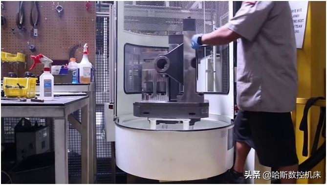 哈斯的车床是如何制造的?
