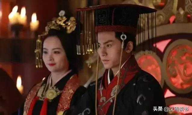 这一战，尽是热血忠魂！300汉军被20000匈奴兵包围，固守一年未败