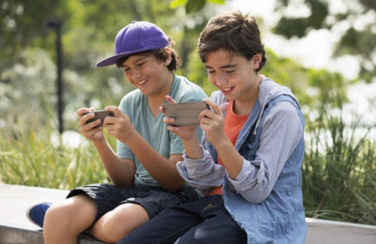 14岁孩子叛逆期该怎么办,陪伴孩子度过13岁叛逆期