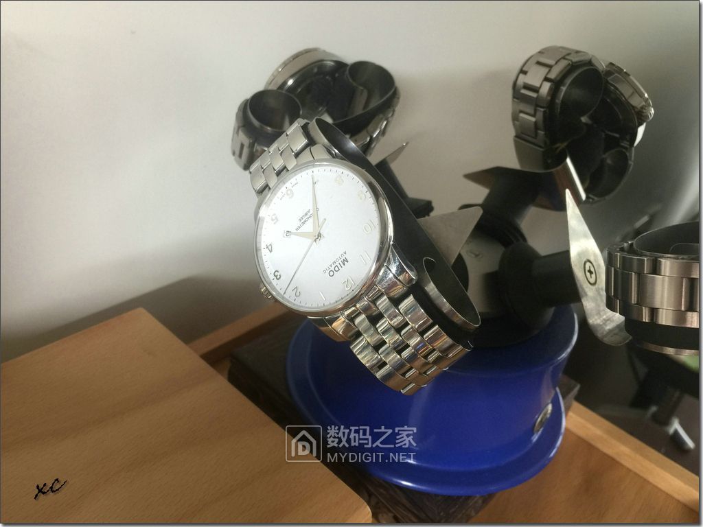 美度贝伦赛丽m8690真假对比图,美度贝伦赛丽m8690哪年上市的