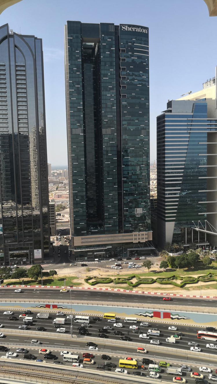 在迪拜穷游真实感受,穷游去迪拜视频