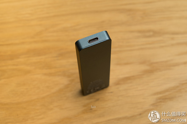 奥睿科M.2NVMe固态硬盘盒,移动固态硬盘盒评测奥睿科