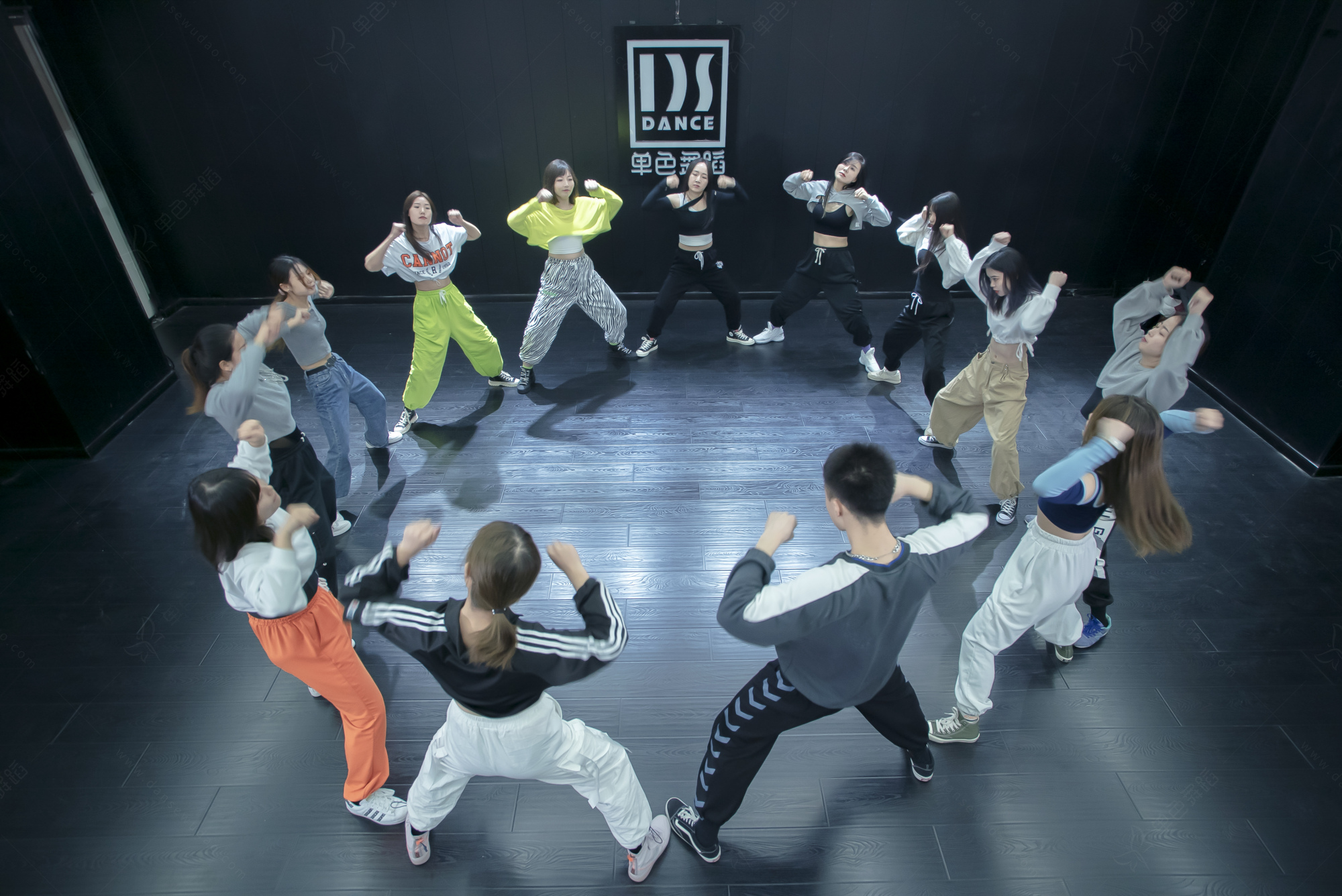 学跳舞不要被天赋蒙了眼睛,学舞蹈还被同学说跳不好