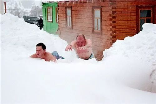 俄罗斯本土风俗,俄罗斯风俗大揭秘