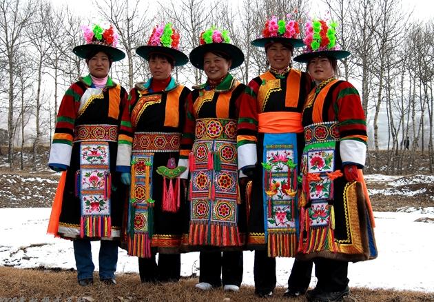 慕容复是不是慕容鲜卑,慕容复是复兴五代十国的燕国吗