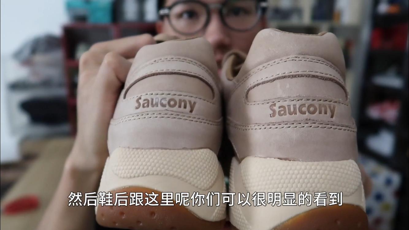 400快的慢跑鞋脚感软到不行,换掉你脚上的YEEZY