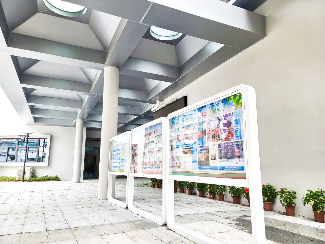 珠光路小学刚建时的照片,珠光小学现在变成什么样了