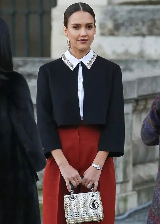 10款永不过时的包包 (十款必备经典包包)