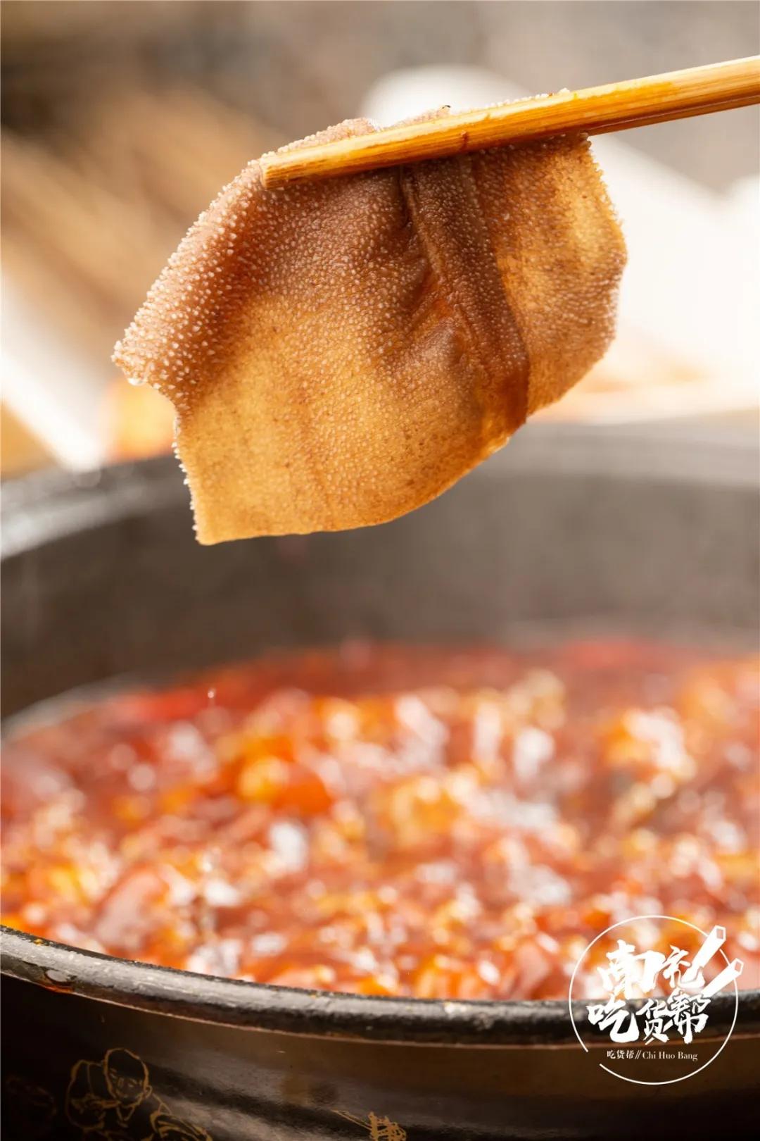 南充人民的心头好「食山乡」,月销10W+根签签?