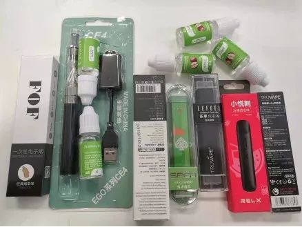 记者直击：卖给孩子们的*子烟电**