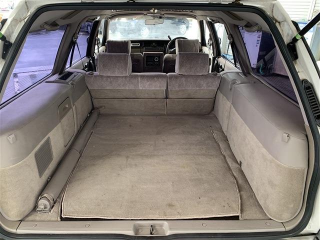 车龄超过十年的皇冠还值得购买吗,老车不死