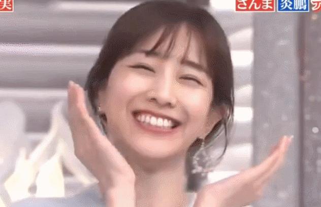 能把绿茶人设舞到女生都讨厌不起来，只有她了吧？