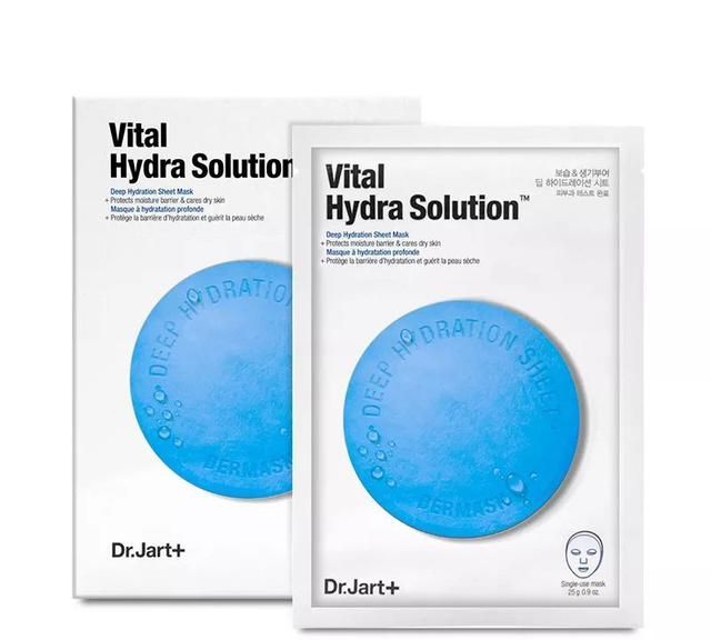 冬天需要一款超强补水面膜,一年四季都在做补水的女人