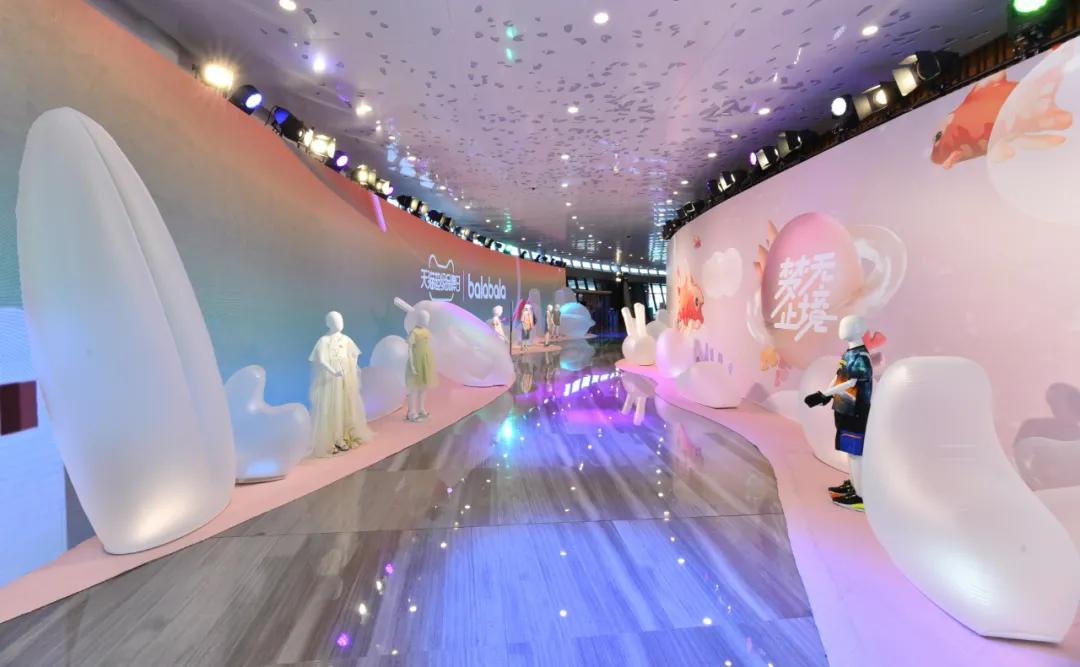 巴拉巴拉发展前景致辞,童装品牌巴拉巴拉排行榜前十名